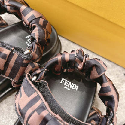 Luxury Shoes - FED - 660