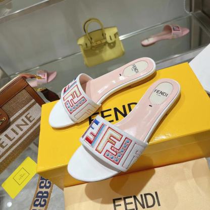 Luxury Shoes - FED - 555