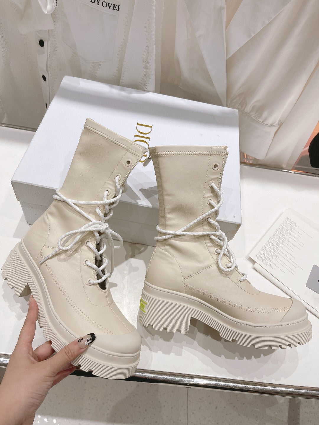 Luxury Shoes - DIR - 1048