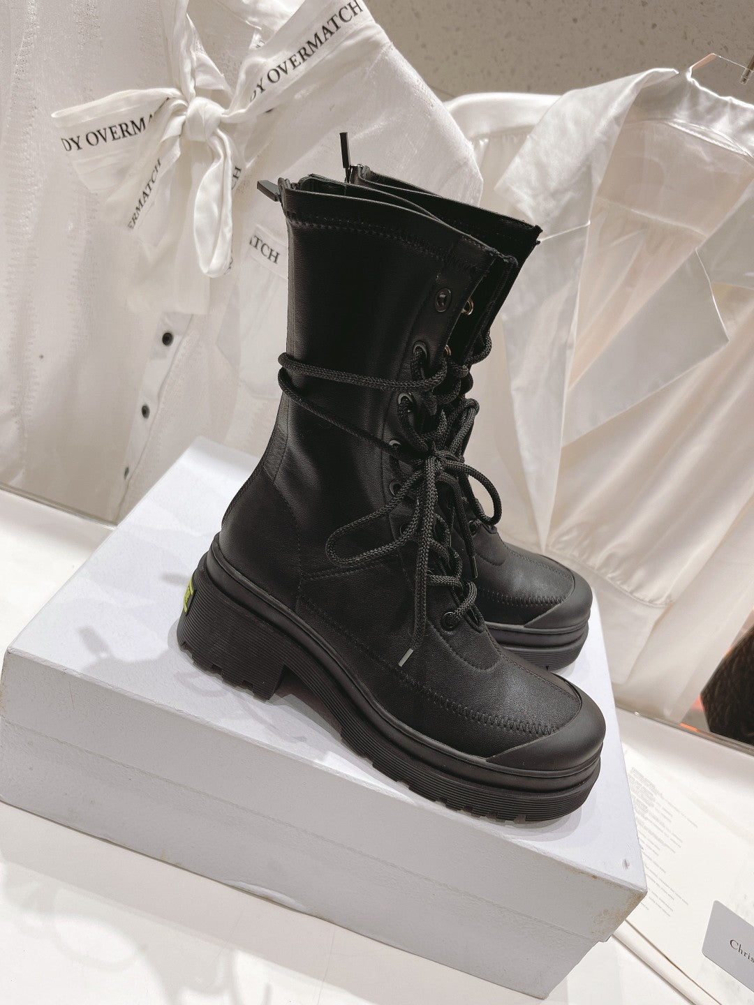 Luxury Shoes - DIR - 1022