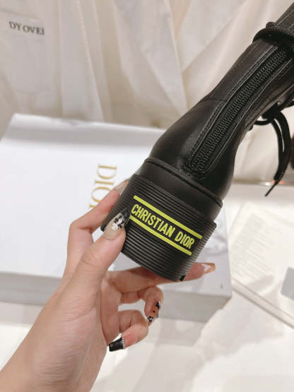 Luxury Shoes - DIR - 1022