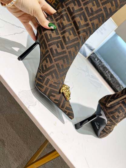 Luxury Shoes - FED - 390