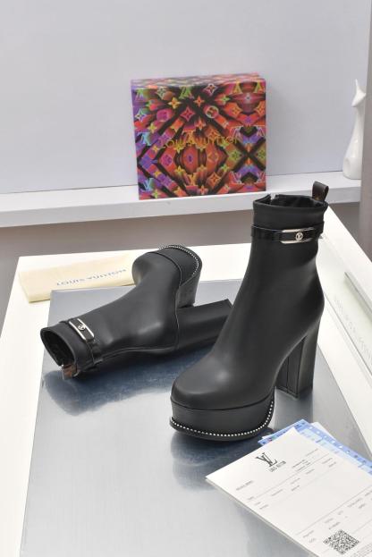 Luxury Shoes - LU-V - 528