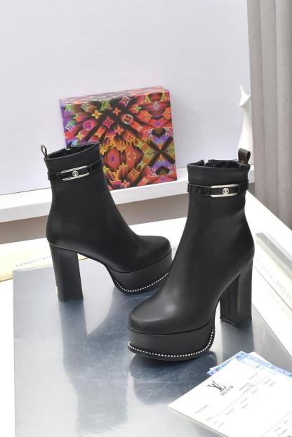 Luxury Shoes - LU-V - 528