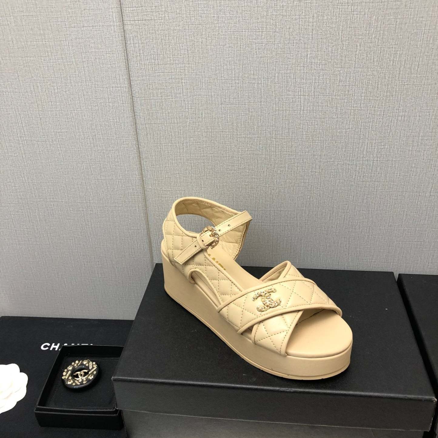 Luxury Shoes Sandals - CHL - 931
