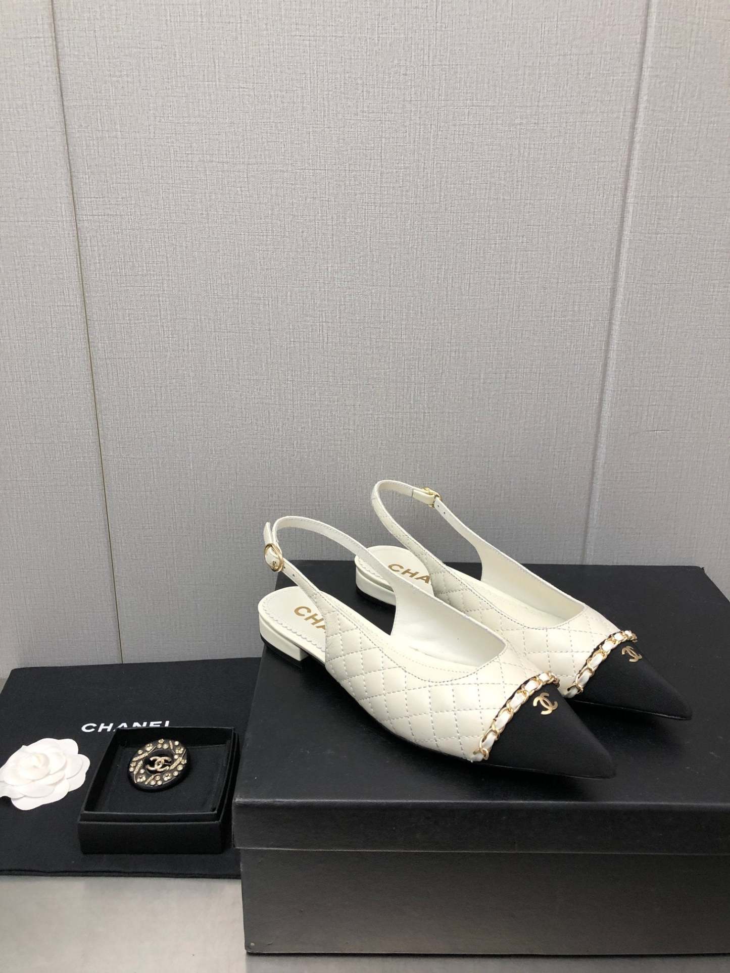 Luxury Shoes Sandals - CHL - 876