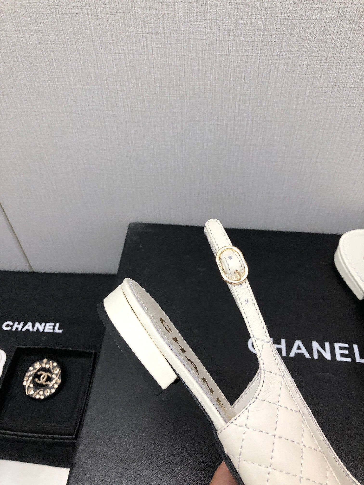 Luxury Shoes Sandals - CHL - 876