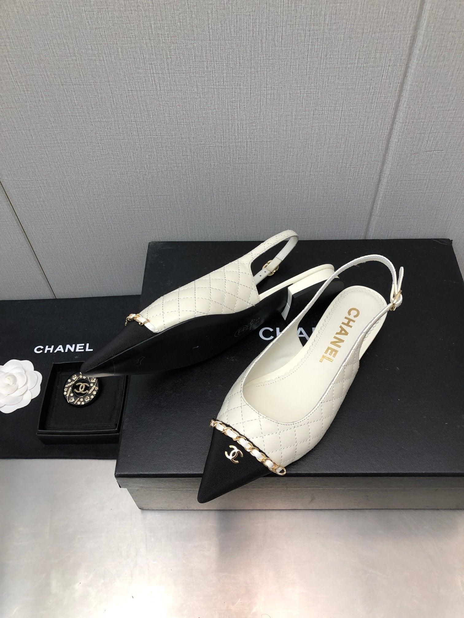 Luxury Shoes Sandals - CHL - 876