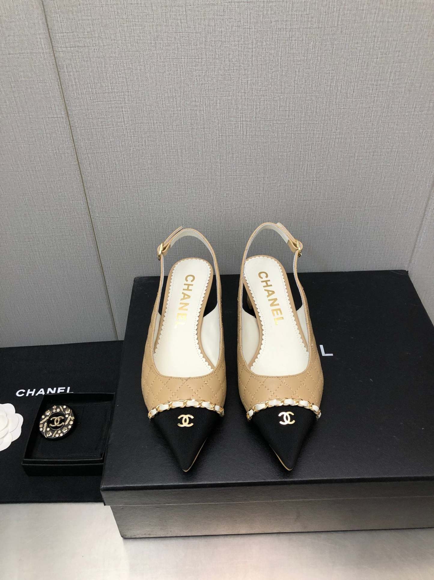 Luxury Shoes Sandals - CHL - 885