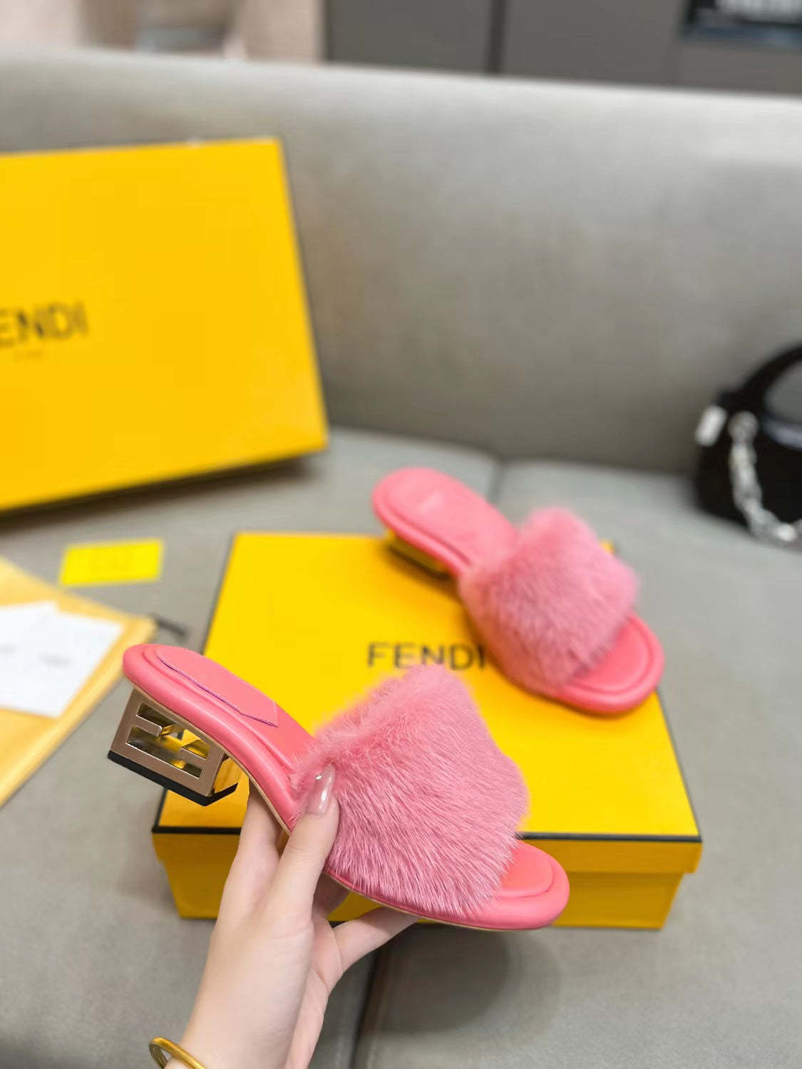 Luxury Shoes - FED - 142