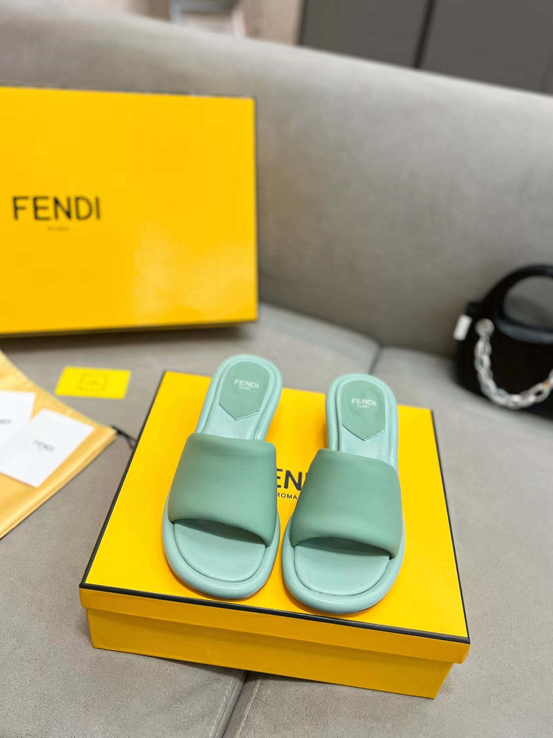 Luxury Shoes - FED - 149