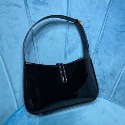 YSSL Le 5 À 7 Hobo Bag In Smooth Noir For Women 9in/23cm YSL 6572280UF0W1000