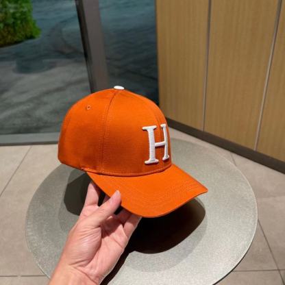 HM NEW CARRIAGE BASEBALL CAP ORANGE