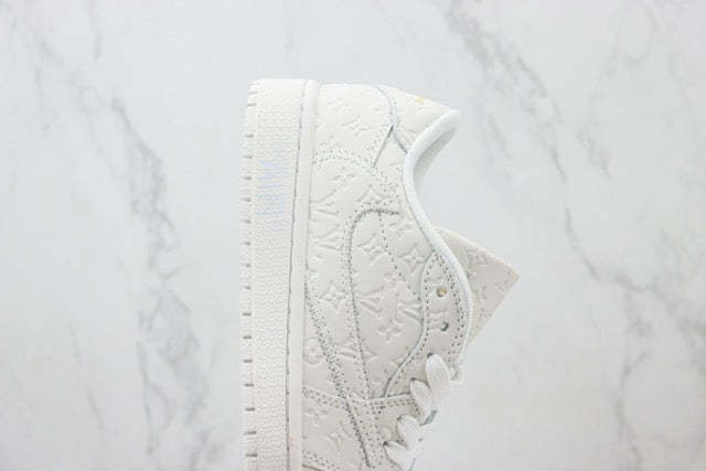 Designer Air Jordan 1 x Travis Scott x LV Q17