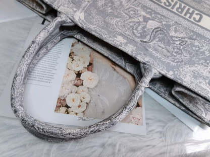 DI Large Book Tote White Multicolor, For Women, Women’s Handbags 16.5in/42cm CD