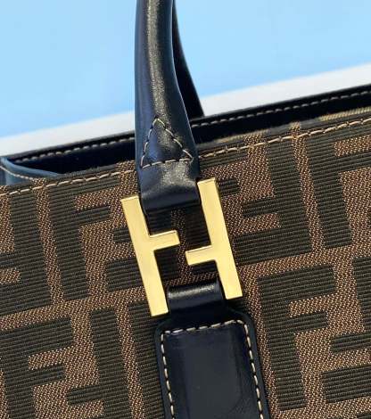 FI Tote Bag 13.8in/35cm Brown For Women FF