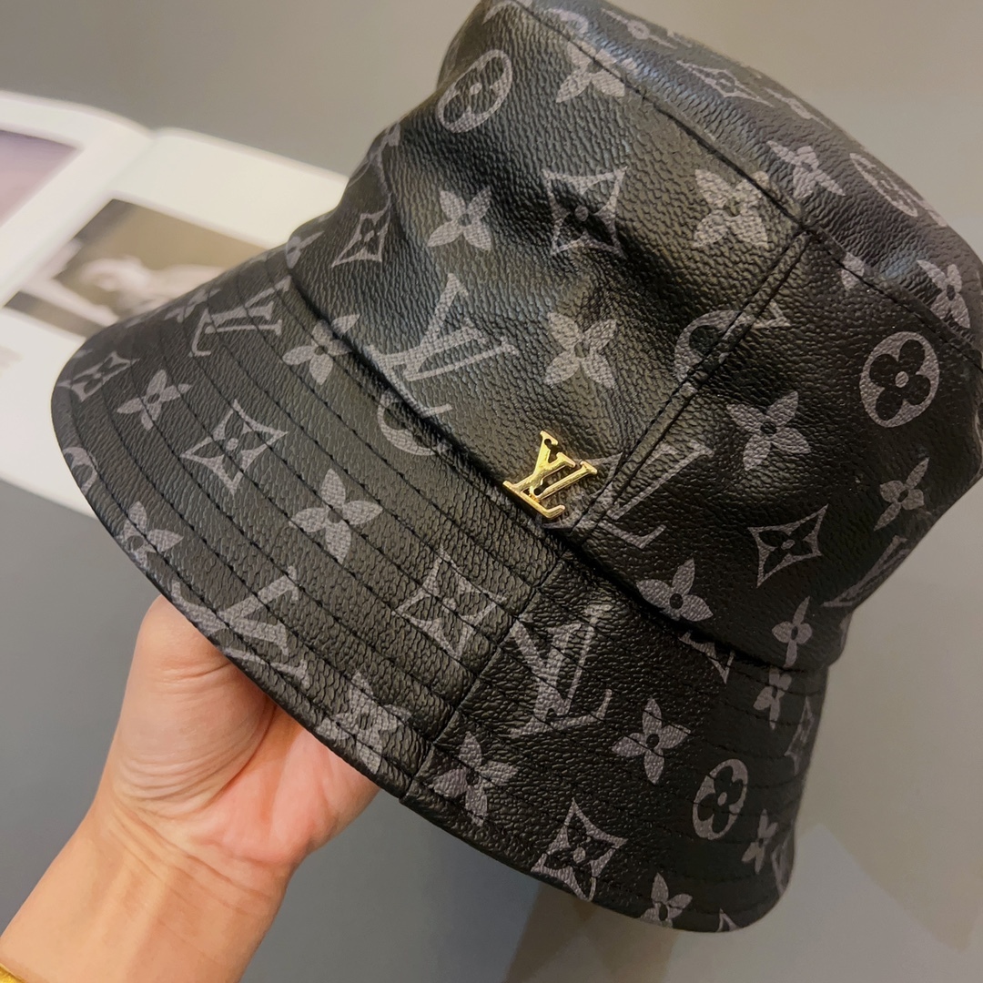 LV MONOGRAM LEATHER BUCKER HAT BLACK