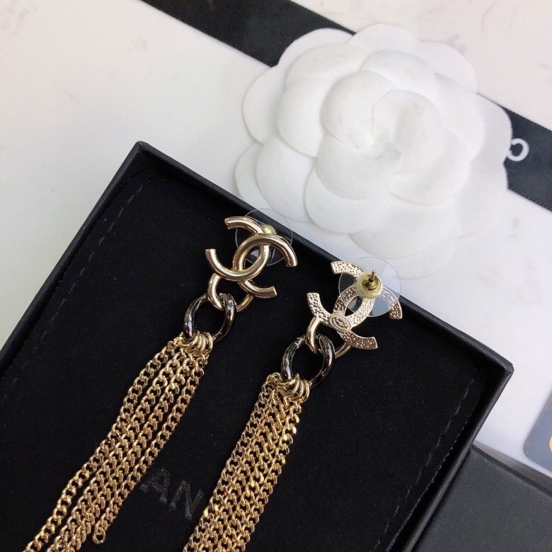CC CC DROP GOLD EARRINGS