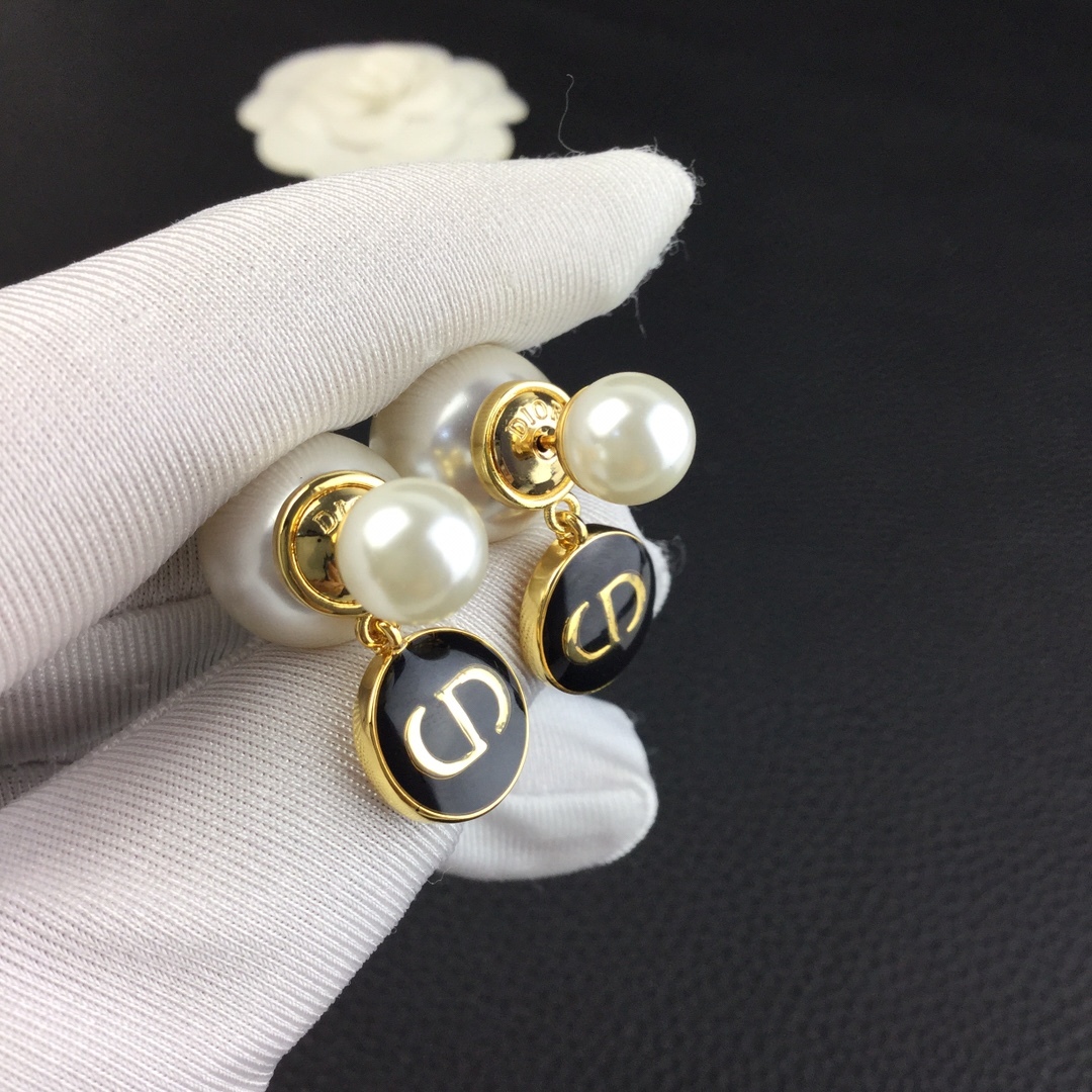 DOR EARRINGS