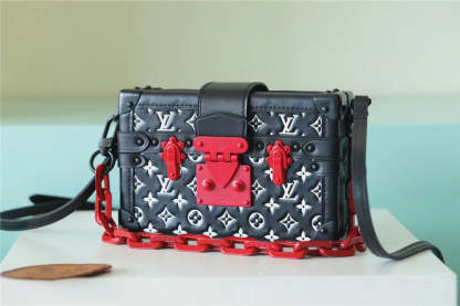LV Petite Malle Embossed And Foamed Black/ White For Women,  Shoulder And Crossbody Bags 7.9in/20cm LV M59638