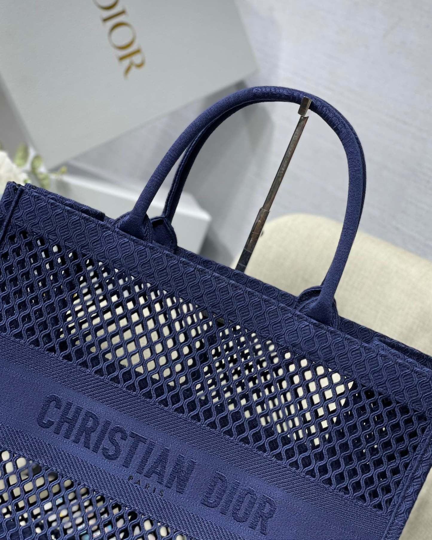 DI Large Book Tote Blue, For Women, Women’s Handbags 16.5in/42cm CD