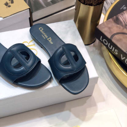 Luxury Shoes - DIR - 672