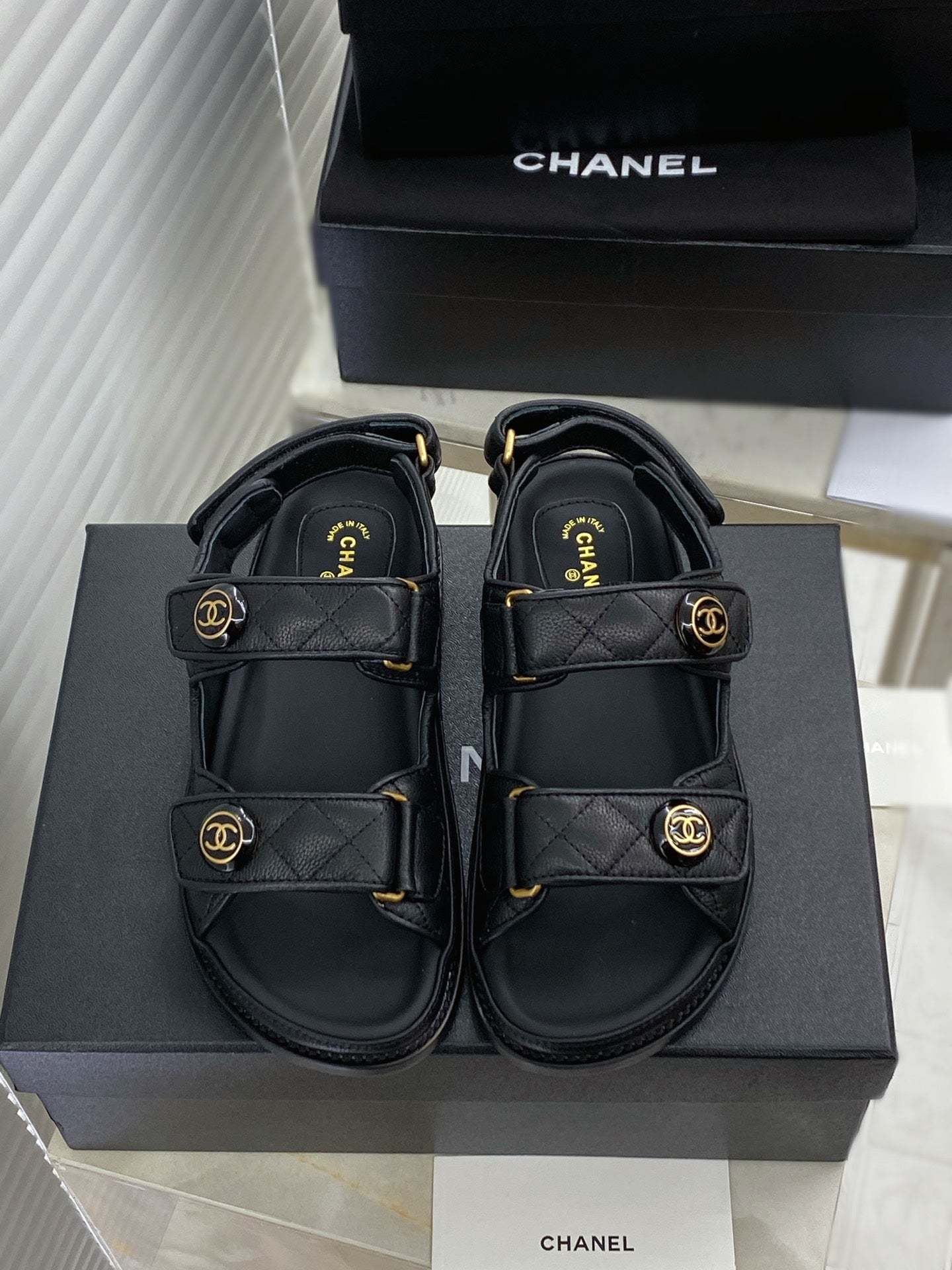 Luxury Shoes Sandals - CHL - 1001