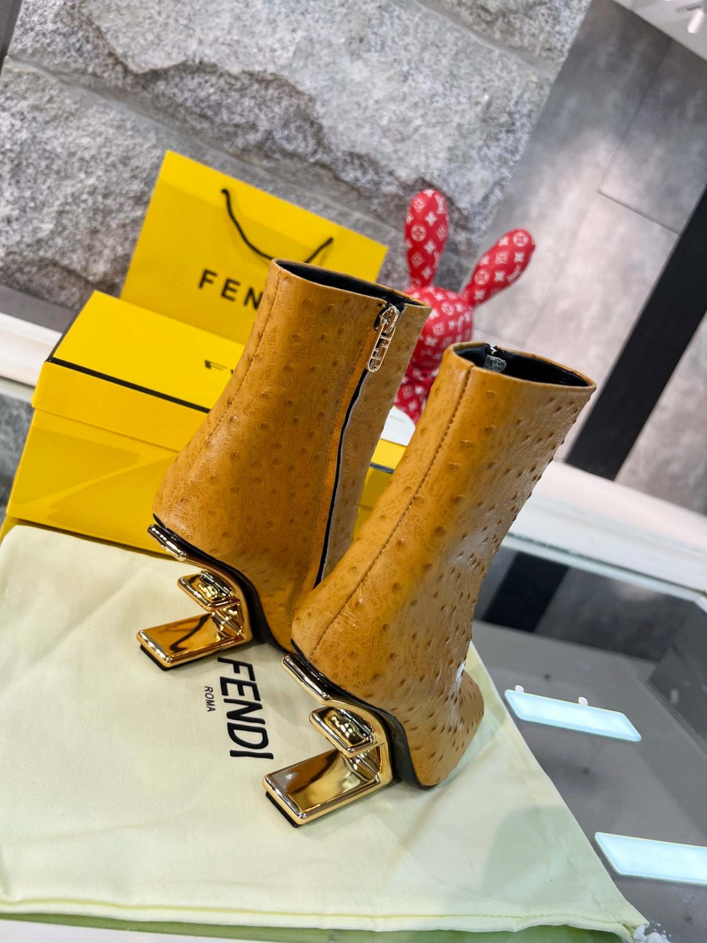 Luxury Shoes - FED - 707