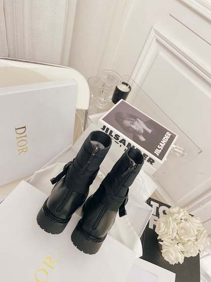 Luxury Shoes - DIR - 1009