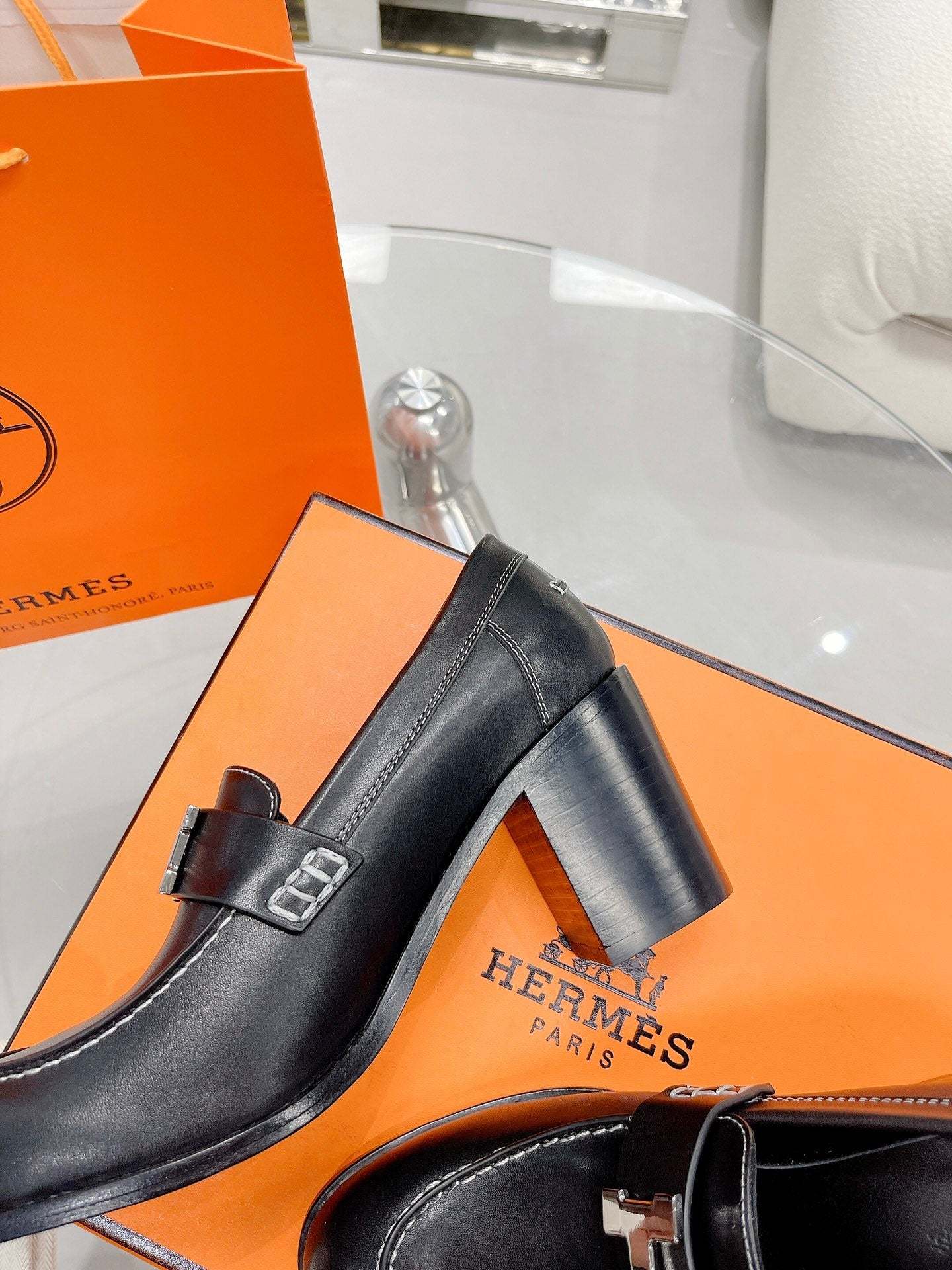 Luxury Shoes - HMS - 604