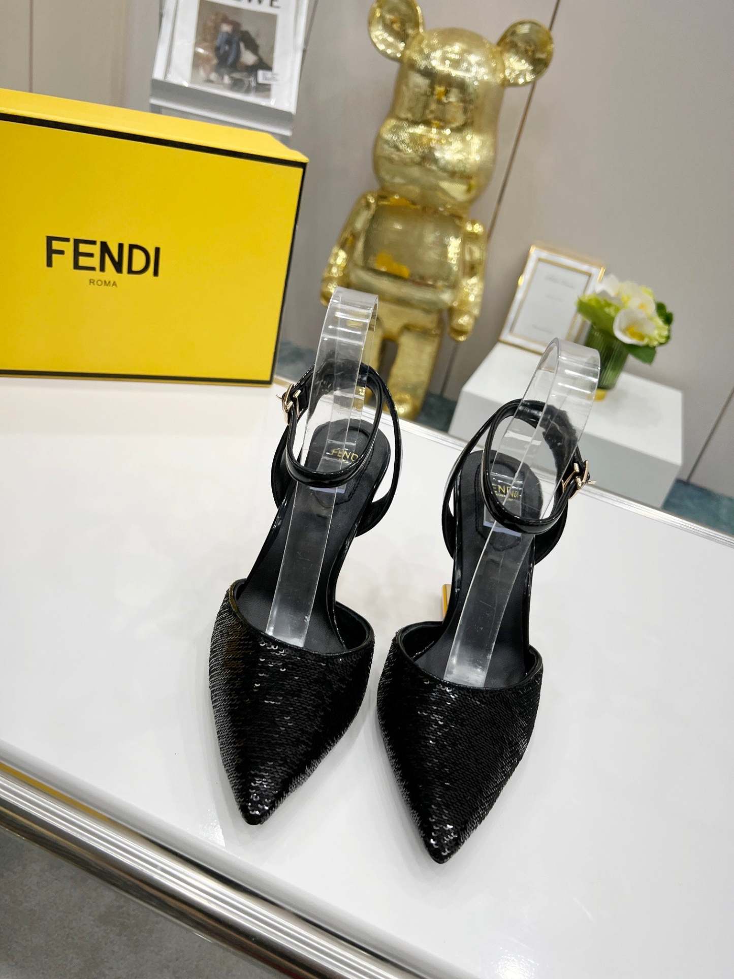 Luxury Shoes - FED - 693
