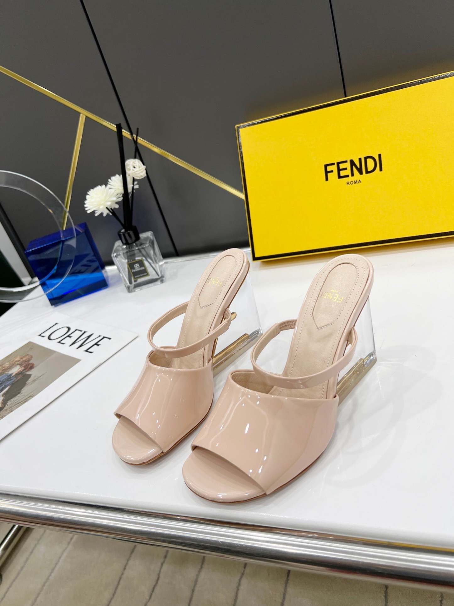 Luxury Shoes - FED - 687