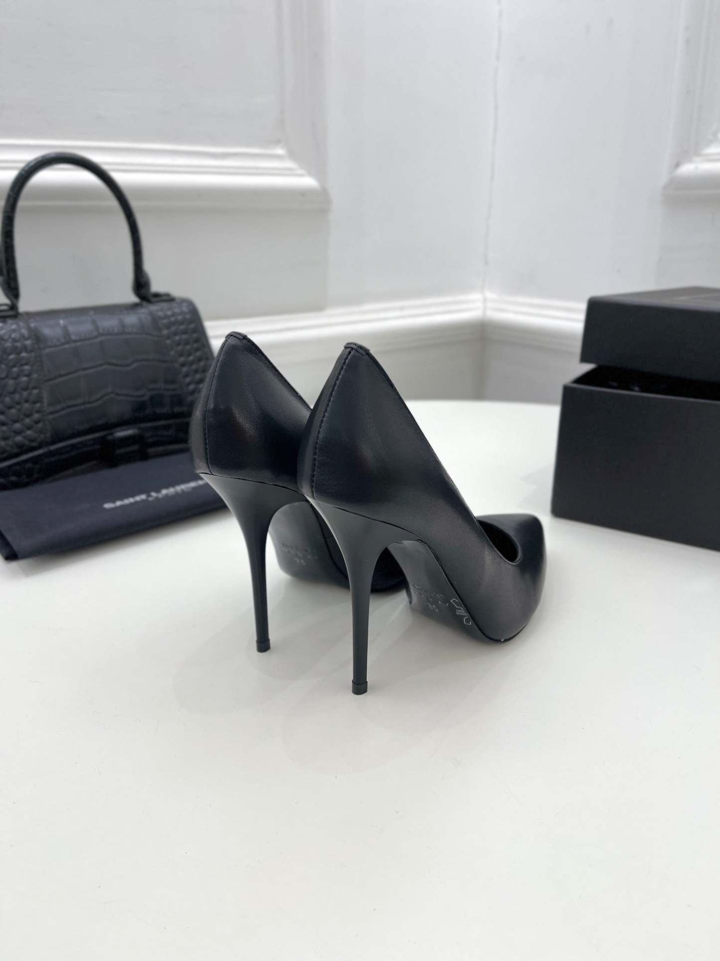 Luxury Shoes Sandals - SL - 521
