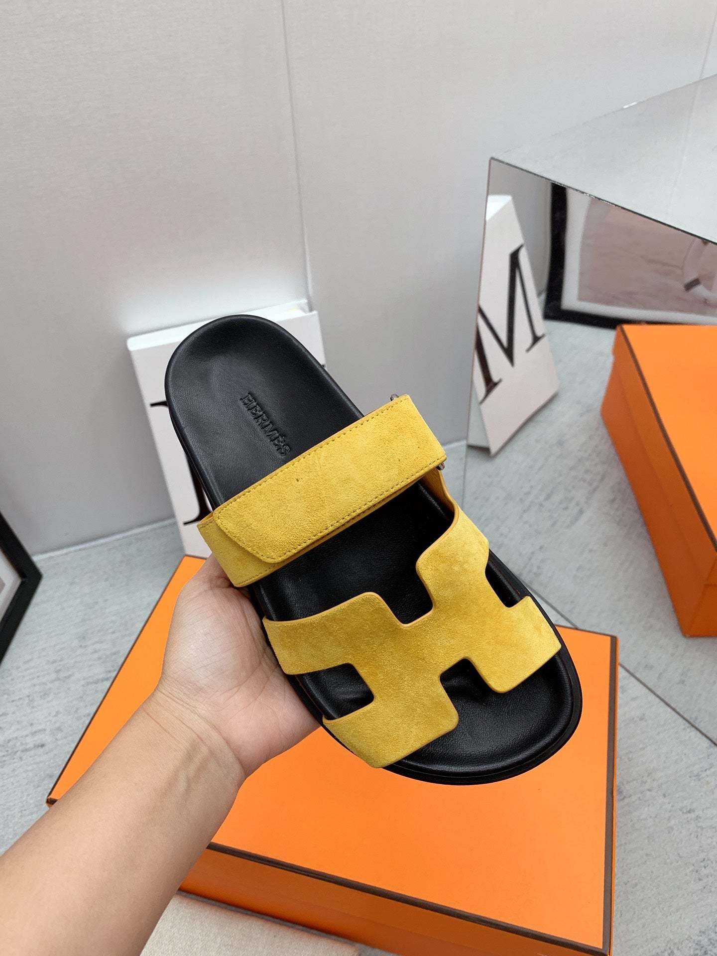 Luxury Shoes - HMS - 789