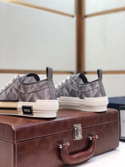 Luxury Shoes - DIR - 1068