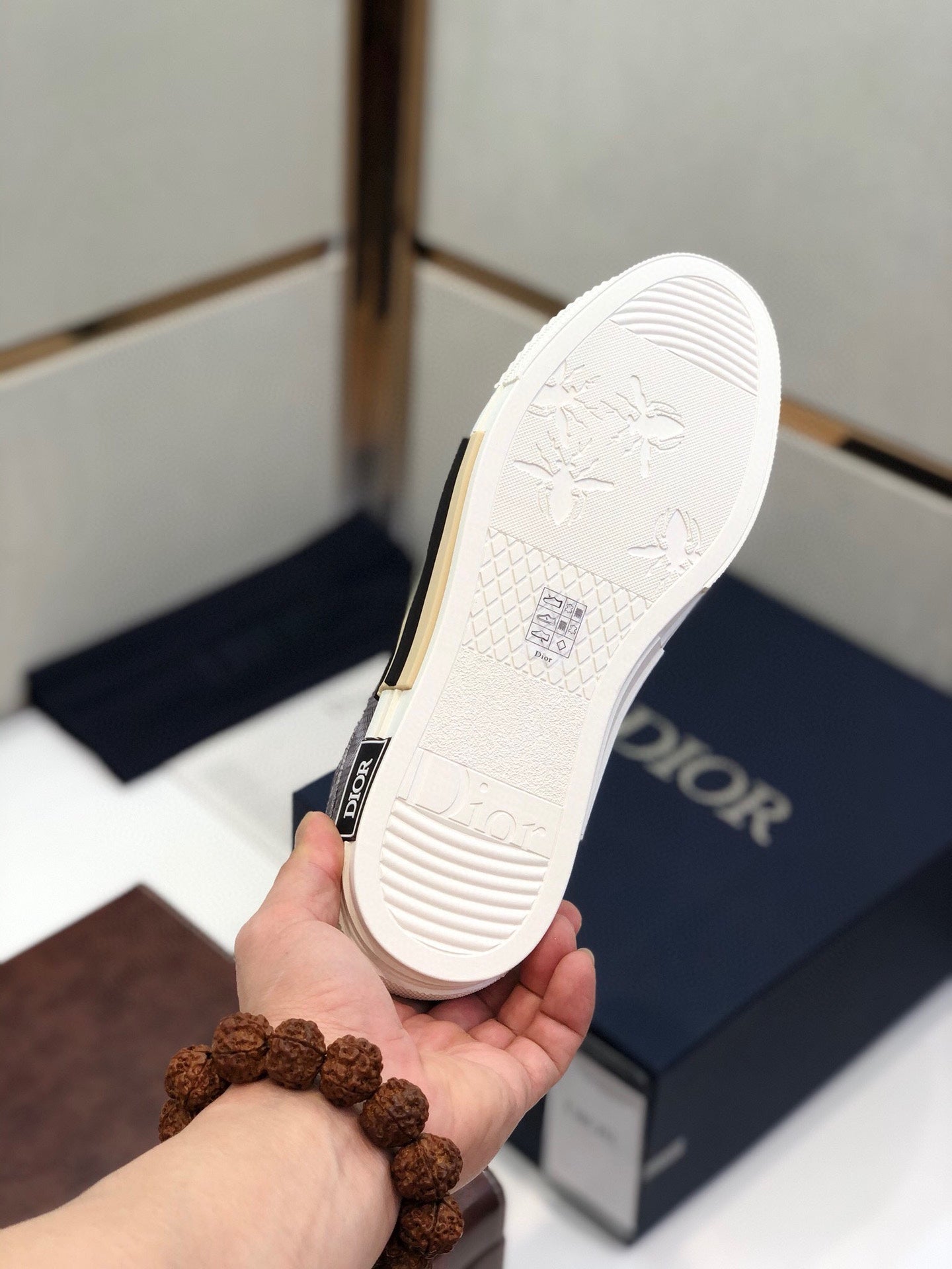 Luxury Shoes - DIR - 1068