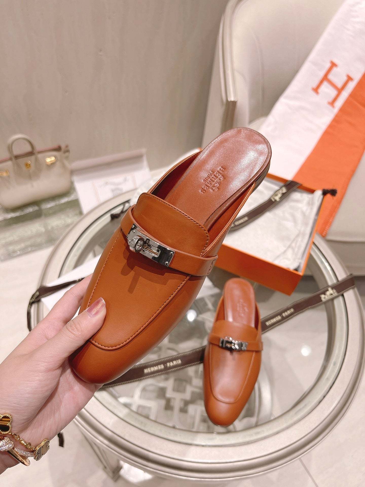 Luxury Shoes - HMS - 641