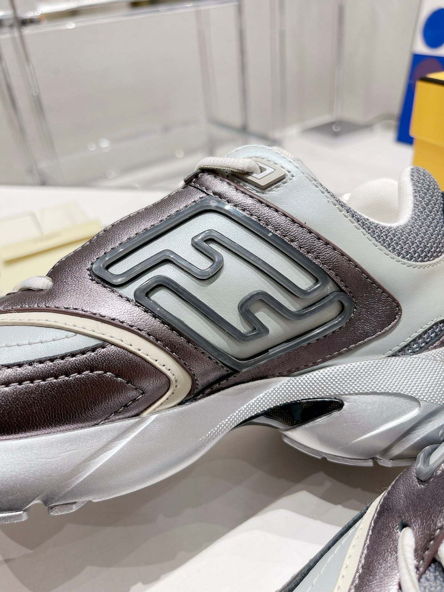 Luxury Shoes - FED - 263