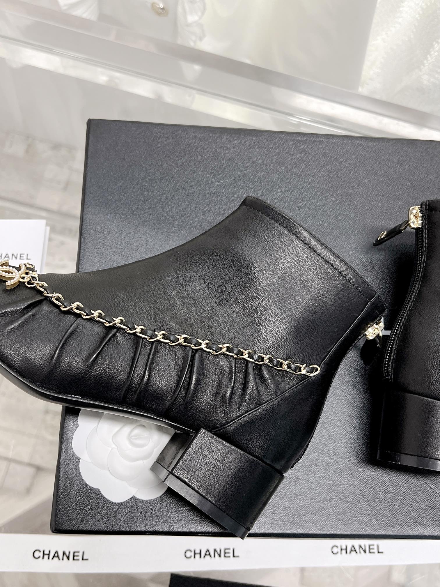 Luxury Shoes Sandals - CHL - 1382