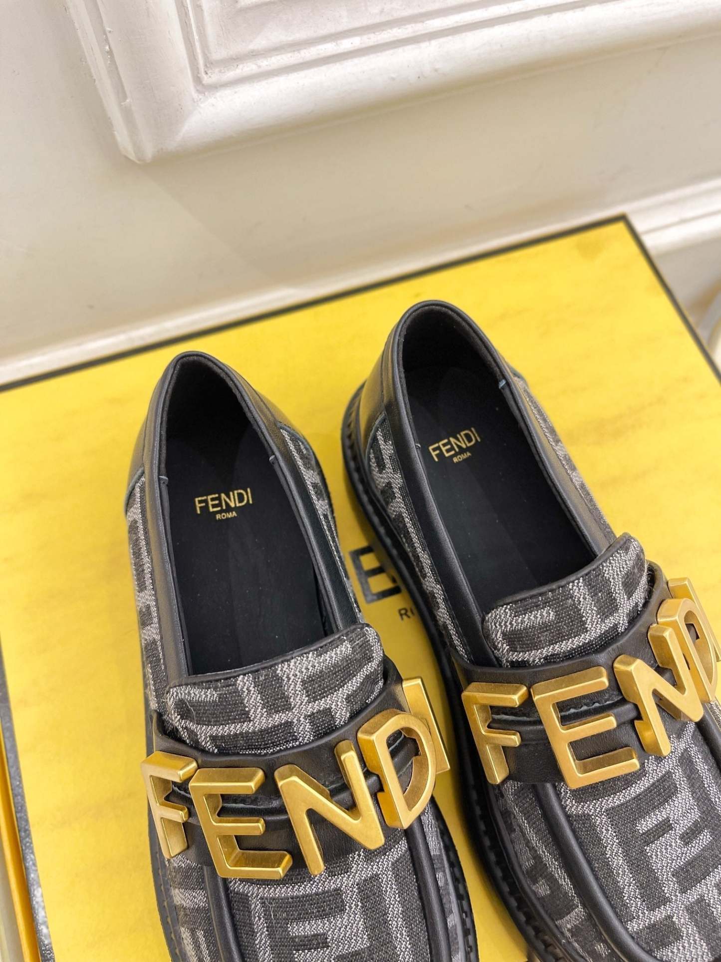 Luxury Shoes - FED - 329