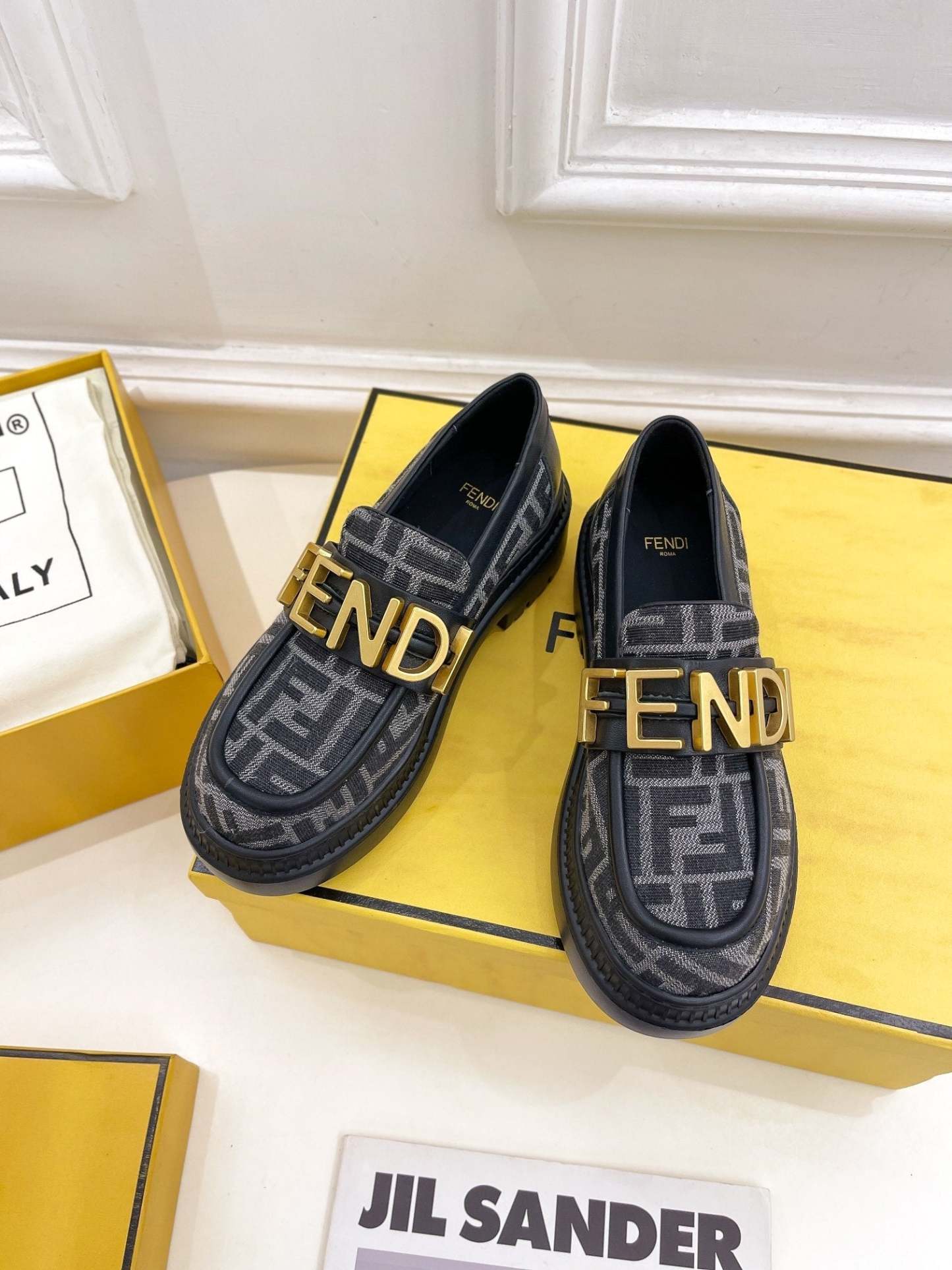 Luxury Shoes - FED - 329