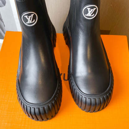 Luxury Shoes - LU-V - 447
