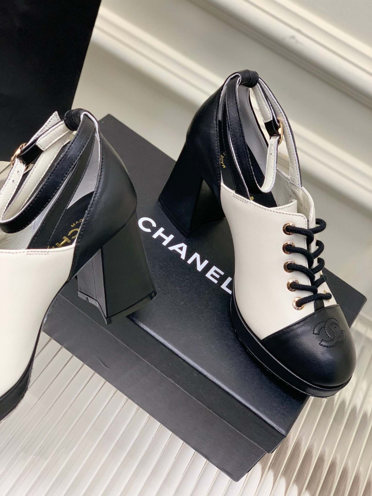 Luxury Shoes Sandals - CHL - 1016