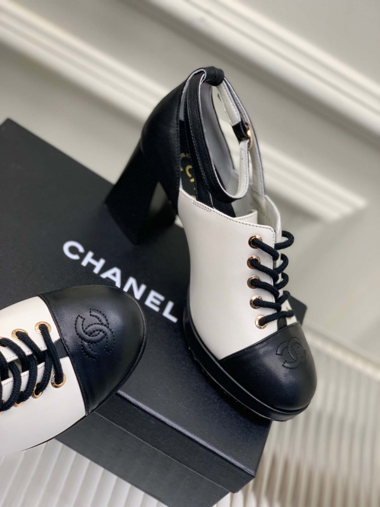 Luxury Shoes Sandals - CHL - 1016