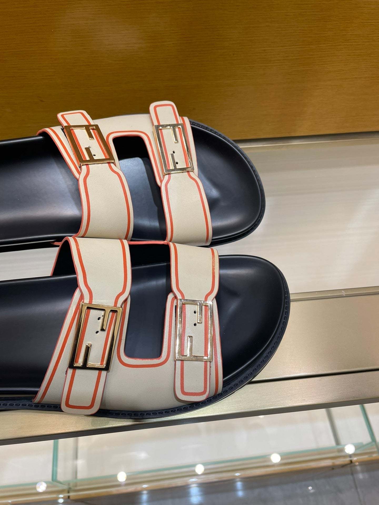 Luxury Shoes - FED - 215