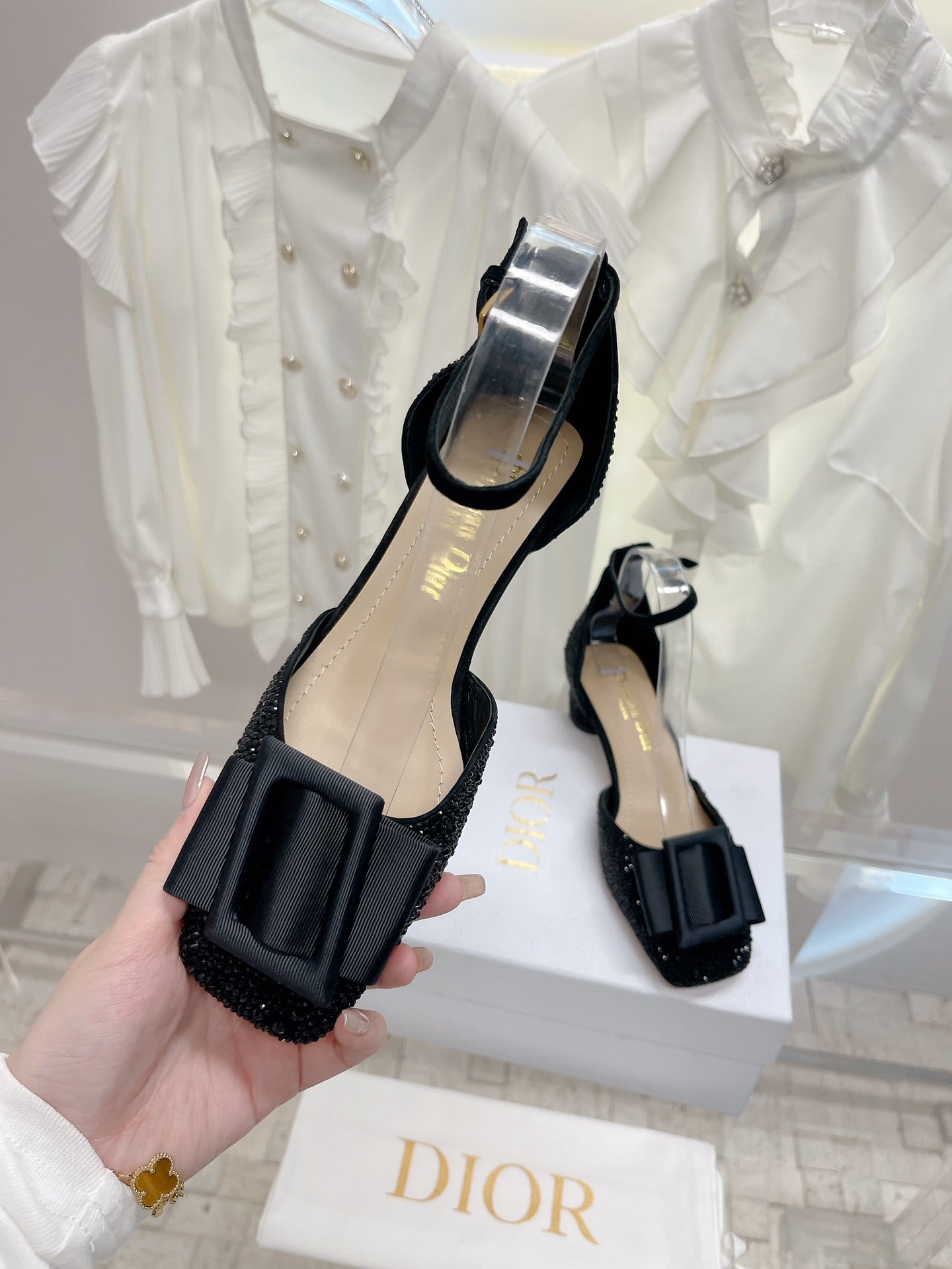 Luxury Shoes - DIR - 408