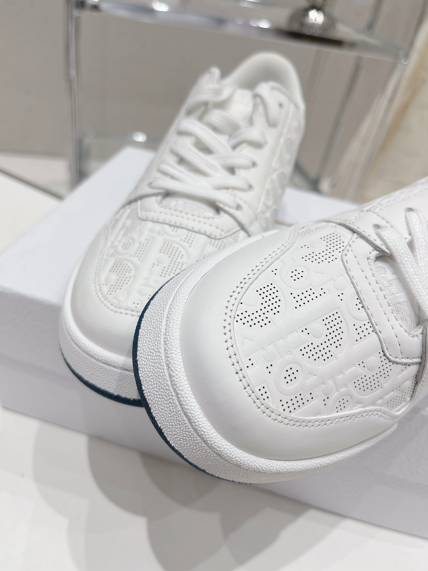 Luxury Shoes - DIR - 444