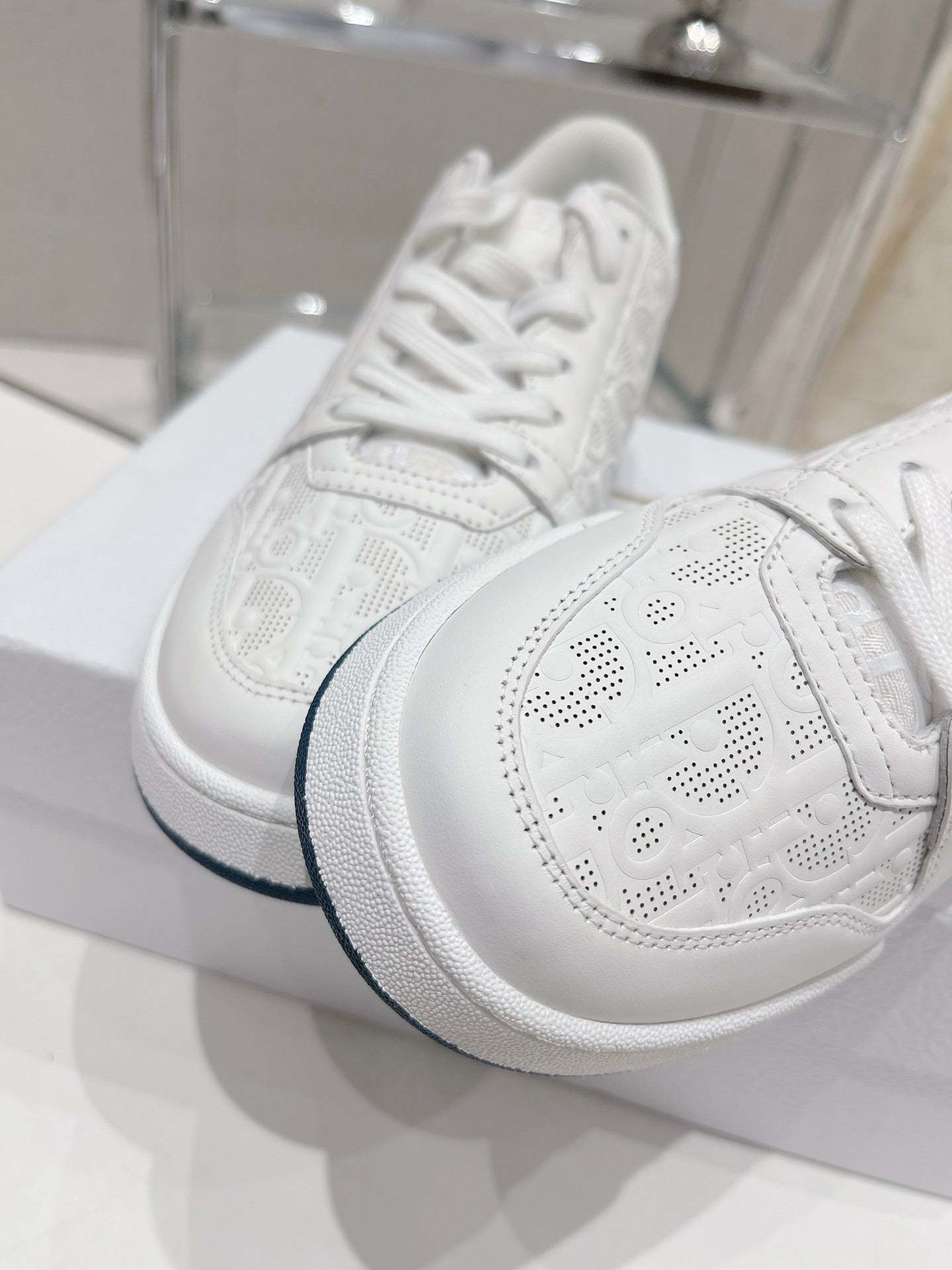 Luxury Shoes - DIR - 444