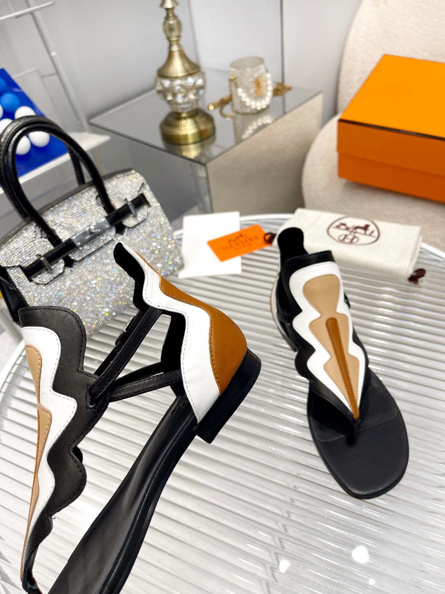 Luxury Shoes - HMS - 270