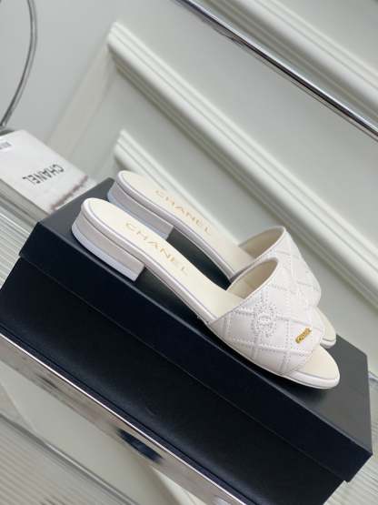 Luxury Shoes Sandals - CHL - 597